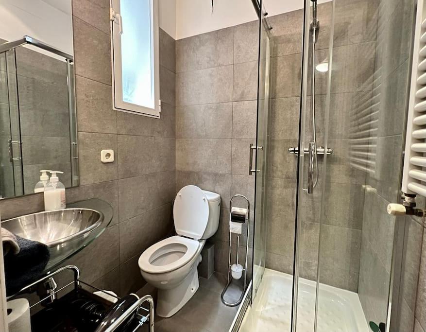 Alojamiento Entero Centro: Piso . Chueca Apartment Madrid Exterior photo