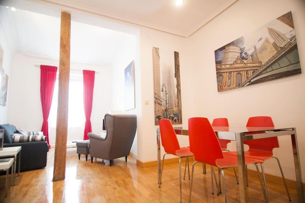 Alojamiento Entero Centro: Piso . Chueca Apartment Madrid Exterior photo