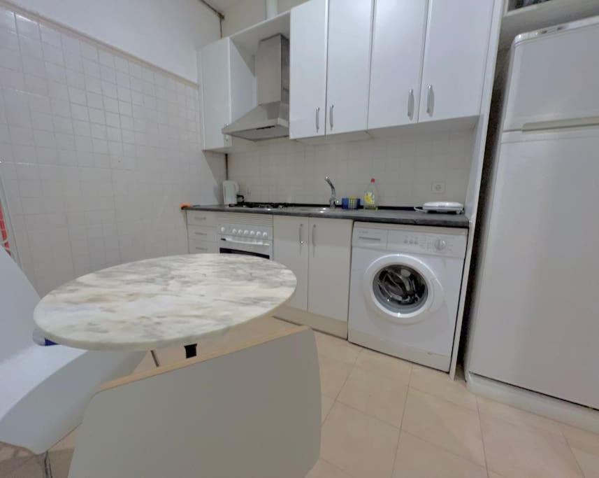 Alojamiento Entero Centro: Piso . Chueca Apartment Madrid Exterior photo